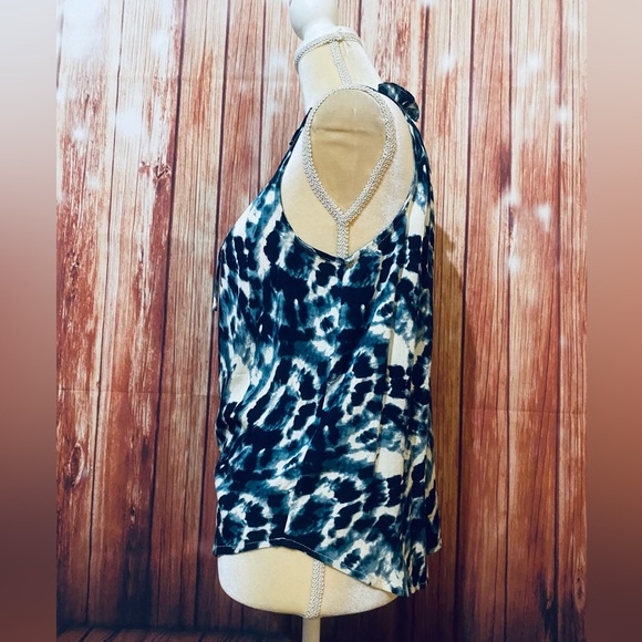 Women’s Medium Tank Top Bobeau Blue Tie Dye V Neck Ruffle Tie Tassel Textured - Picture 10 of 13